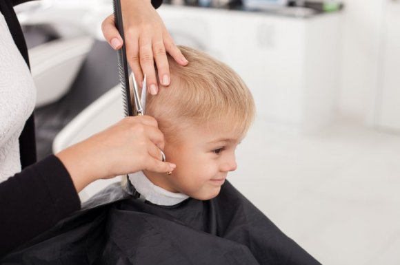 Salon de coiffure spécialiste des coiffures modernes pour enfant Voiron