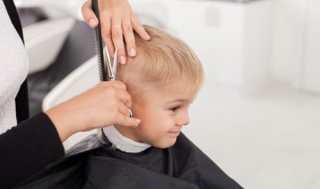 Salon de coiffure et barber spécialiste des coiffures modernes pour enfant Voiron